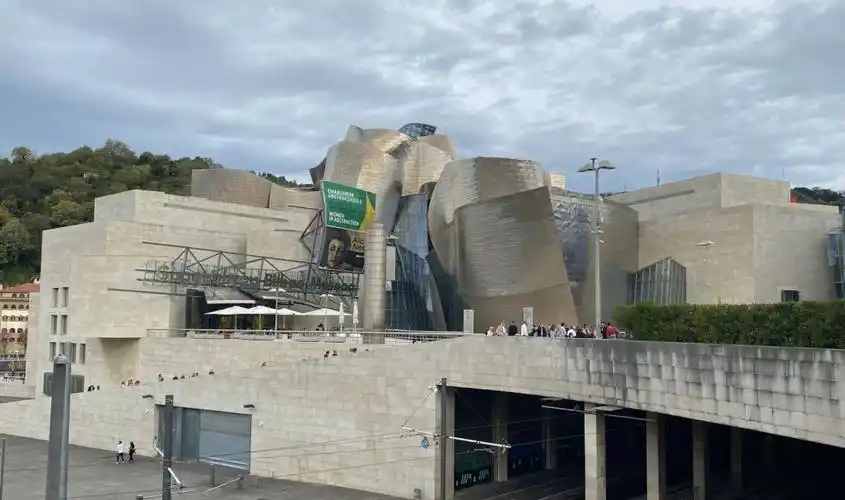 毕尔巴鄂 | 现代艺术之都