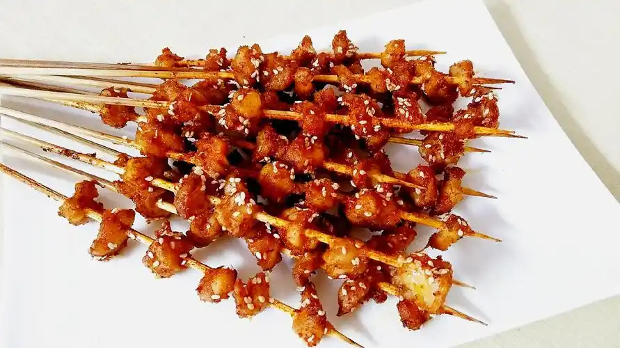 「烤鸡脆骨」独家秘制配方,香辣脆爽,学会可以开烧烤店了
