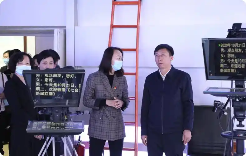 杨金铭深入市广播电视台调研指导新闻宣传工作看望慰问一线工作人员