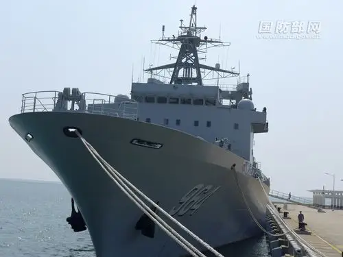 中国海军南海舰队远海训练编队起航