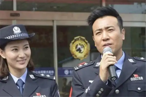 图侯梦莎和于和伟的照片图片爆料两人感情升温