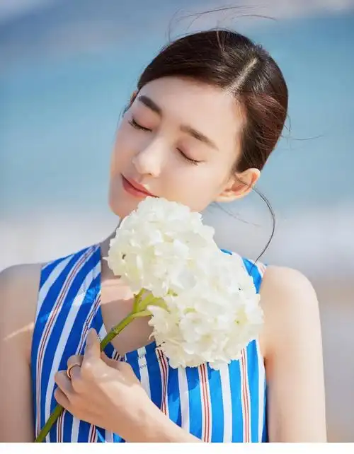 王丽坤,貌美如花,气质若兰,好一个素颜女神 飞扬头条_飞扬网