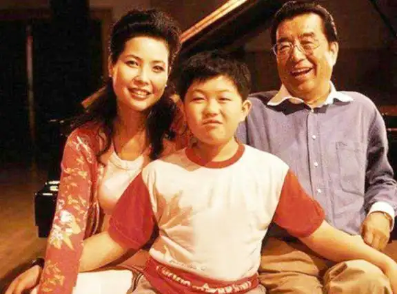 回顾李双江梦鸽是我的挚爱李天一出事后才发现大儿子的好