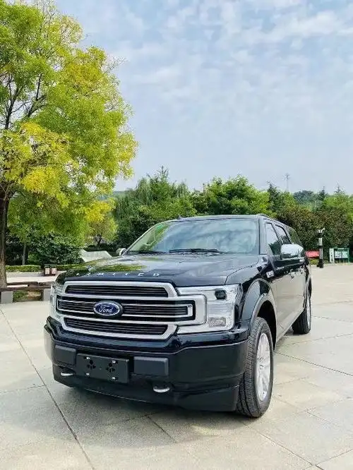 2021款福特勇猛者35t全尺寸七座越野