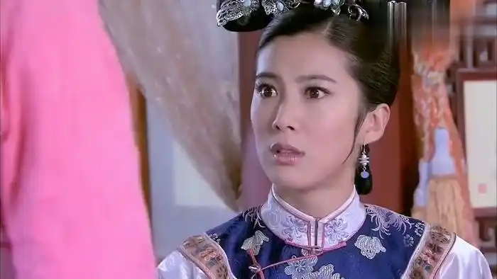 倾城绝恋丫鬟替美璃出气把正房干的丑事全告诉王爷这下精彩