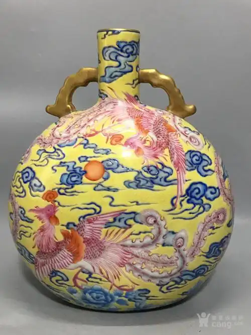 粉彩凤凰纹扁瓶