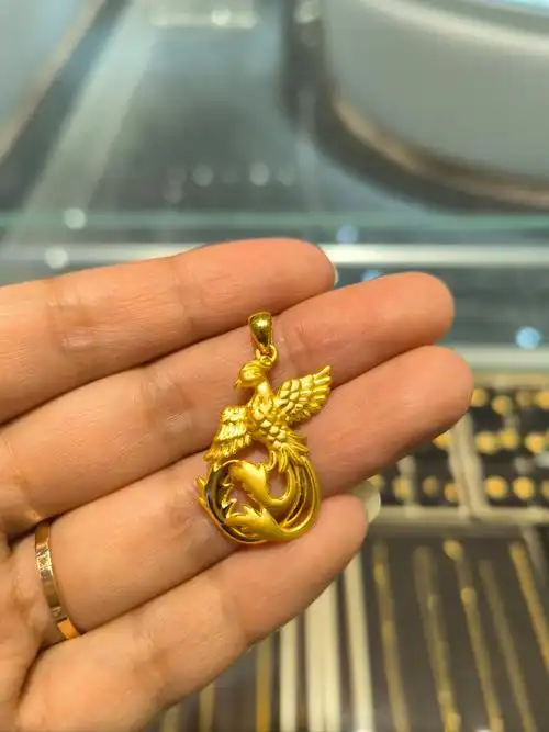 「周大生chow tai seng(气象南里店)」