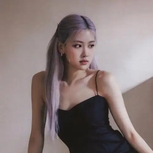 朴彩英头像杂图一波