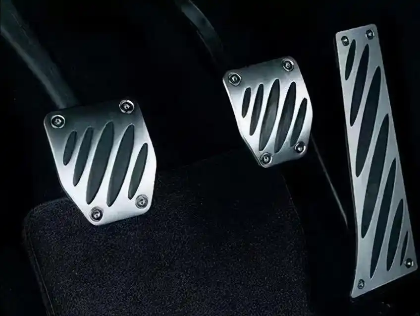 离合器踏板自由行程过大过小,有什么影响