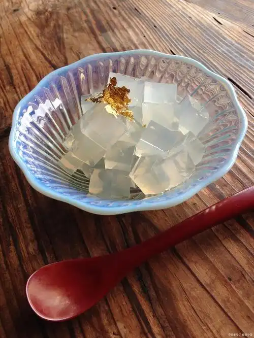 白凉粉的做法家常做法,只需简单4步,学会轻松在家做出美味凉粉