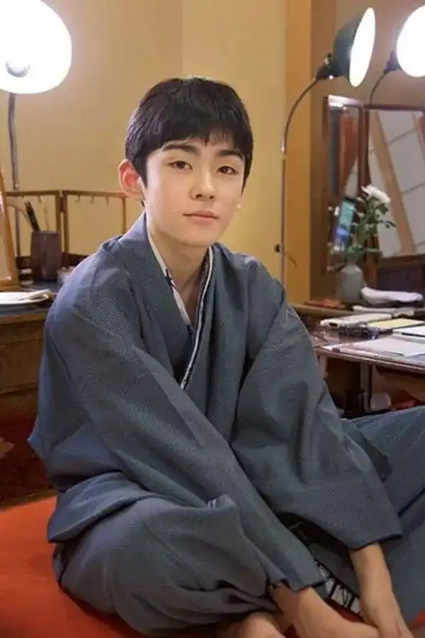 歌舞伎世家公子哥年仅14岁日本美少年天生就有的俊美气质
