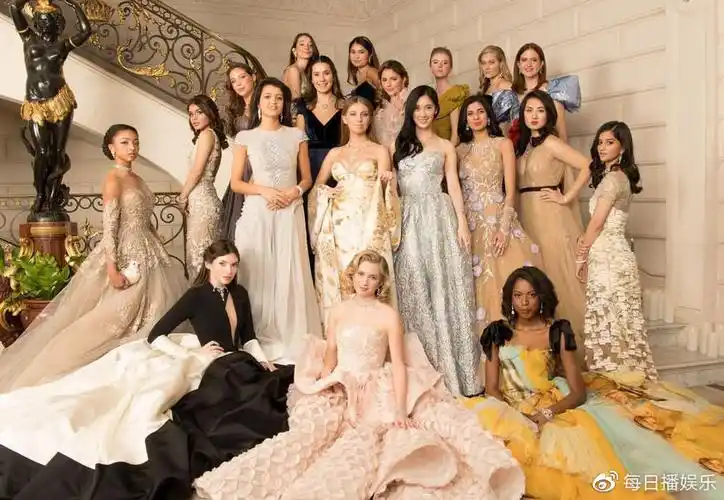 67受邀参加本次舞会的中国名人有:万宝宝,陈晓丹,李紫丹,刘泽仪等