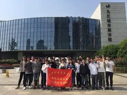 参观九江市城市展示馆