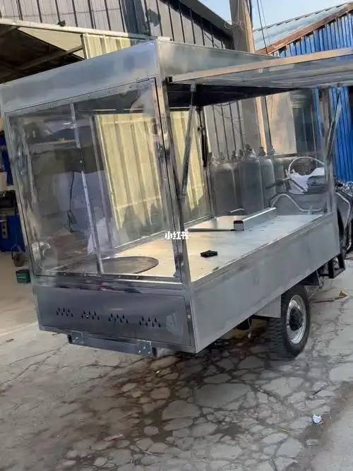 三轮车一体美食小吃车