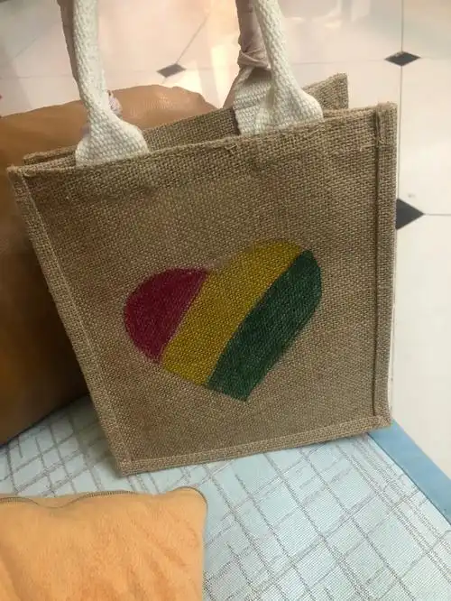 无印良品推特包马克笔手绘