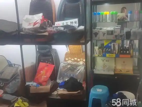 (转让) 小区地库门口,附近有广汇二手车市场和4s店客源稳定.