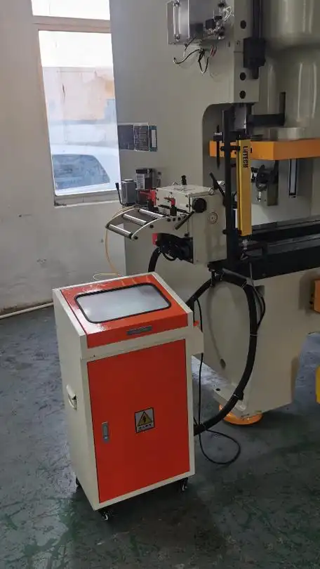 苏州汉臻冲压自动化,伺服送料机,开卷整平三合一送料机