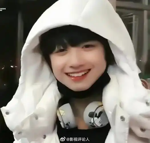 tf家族三代童年照 从小可爱到大的小团子们 朱志鑫 张泽禹 张极