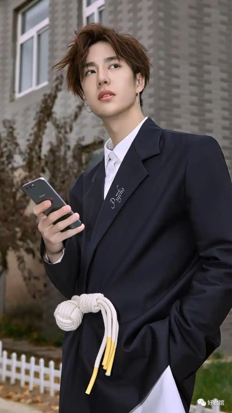 王一博图片高清|王一博高清壁纸|王一博壁纸高清无水印【第43期】