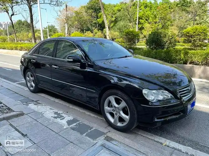 出手09年锐志一手车