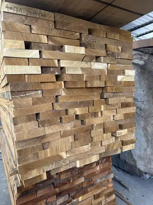 金丝柚木 缅甸柚木老挝柚木巴新金丝柚 金丝柚原木 家具材 南美柚