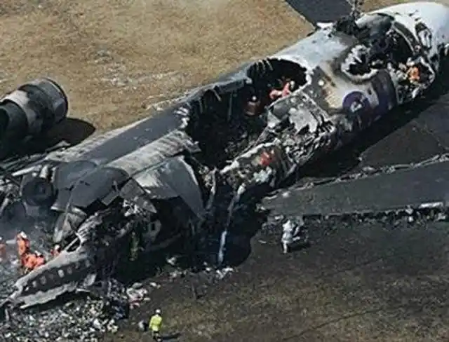 空军史上最惨重的空难:40名专家全部牺牲,包括两位将军