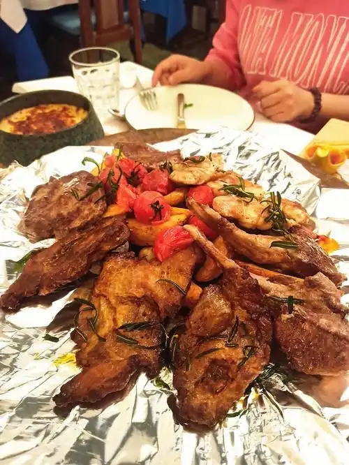 希腊菜这么没特色的吗