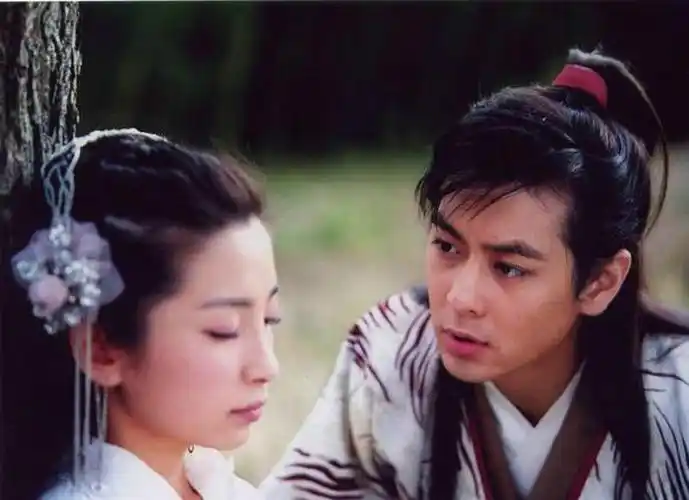 《新聊斋志异》当时算是卡司大吧?几乎都是当红或知名度高的演员