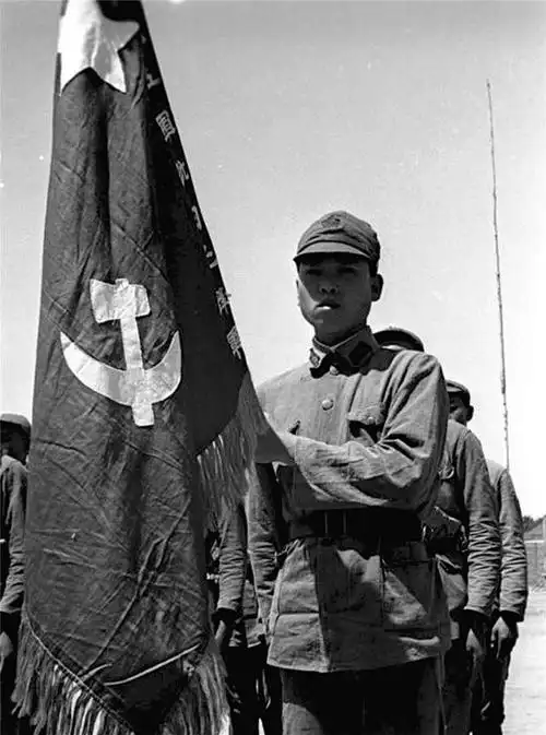 抗战老照片:中国人民红军抗日先锋军在陕西