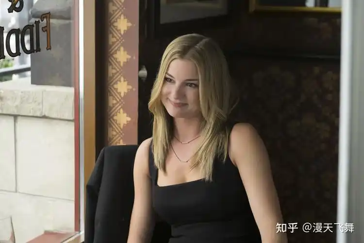 莎伦卡特这位神盾局的特工很了不起,虽然战斗力一般,但是执行力很强