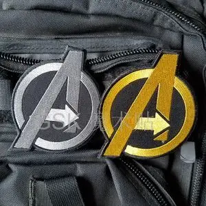 a复仇者联盟新徽章刺绣魔术贴臂章个性漫威动漫迷品背包贴补丁贴