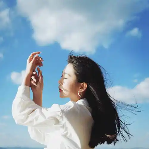 拍照经典好看的姿势,拍照达人都在用,满足你多种题材拍摄的需要_人像