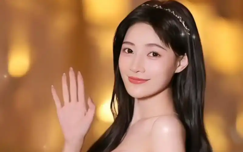 三年唱歌无人问,一跤红毯天下知,人美歌甜的王小小有何魅力?