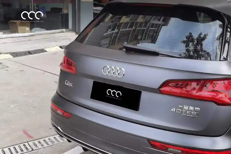 奥迪全车贴膜漫彩改色膜亚面重金属石墨灰