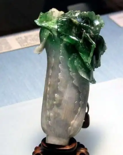 慈禧太后的陪葬品翠玉白菜,真的是珍妃嫁妆吗?珍妃亲侄女这么说