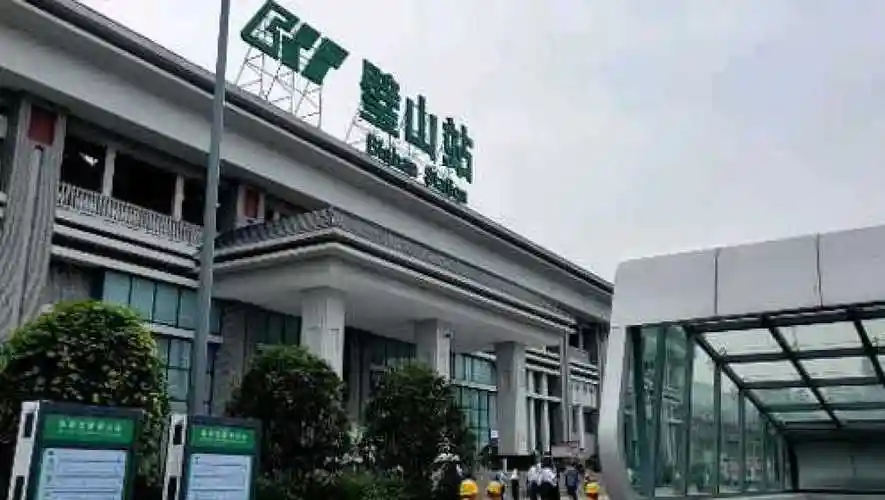 重庆轨道交通1号线璧山站