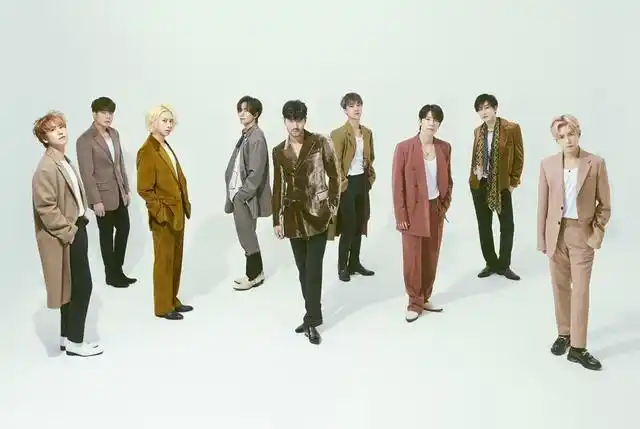 金希澈宣布退出superjunior不到一天官方的回应得到了点赞