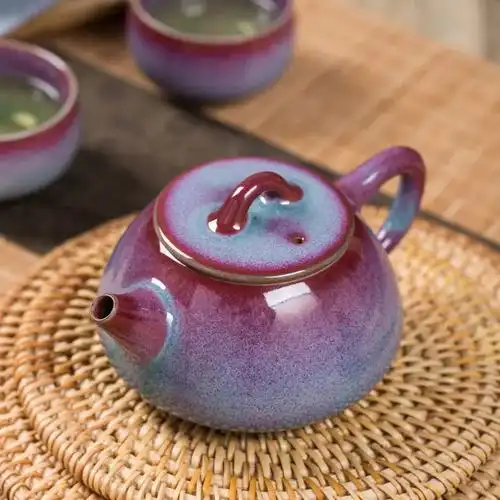 名称:钧瓷1壶4杯 石瓢壶类型:非遗高端钧瓷茶具材质:陶瓷 非遗钧瓷
