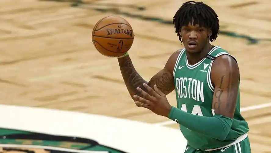 罗伯特威廉姆斯100命中率砍下2088成张伯伦约基奇后第三人