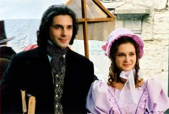 资料图片:电视剧《牛虻》精彩剧照(5)