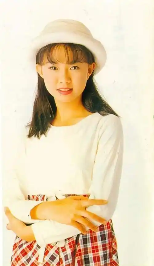 卓依婷:被传车祸"去世"多年,真相原来是这样一场乌龙|歌曲|新歌_网易