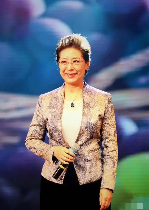 歌唱家关牧村歌唱技法分析及学习注意事项