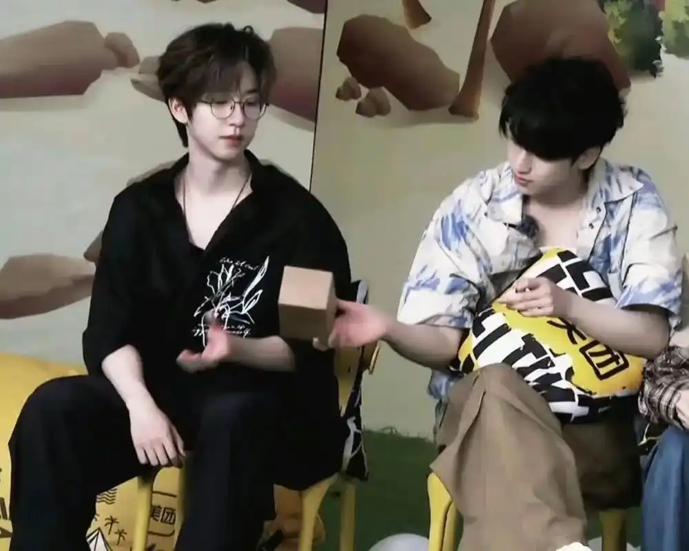 明明渴求温柔偏偏覆水难收#翔霖 #严浩翔贺峻霖 #翔霖szd - 抖音