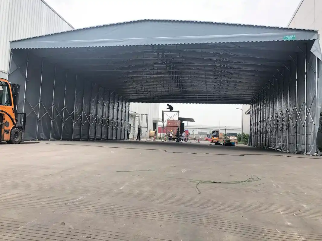 推拉户外电动伸缩雨棚