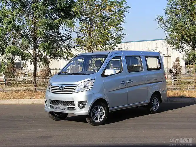 2012款 新长安之星试驾图片