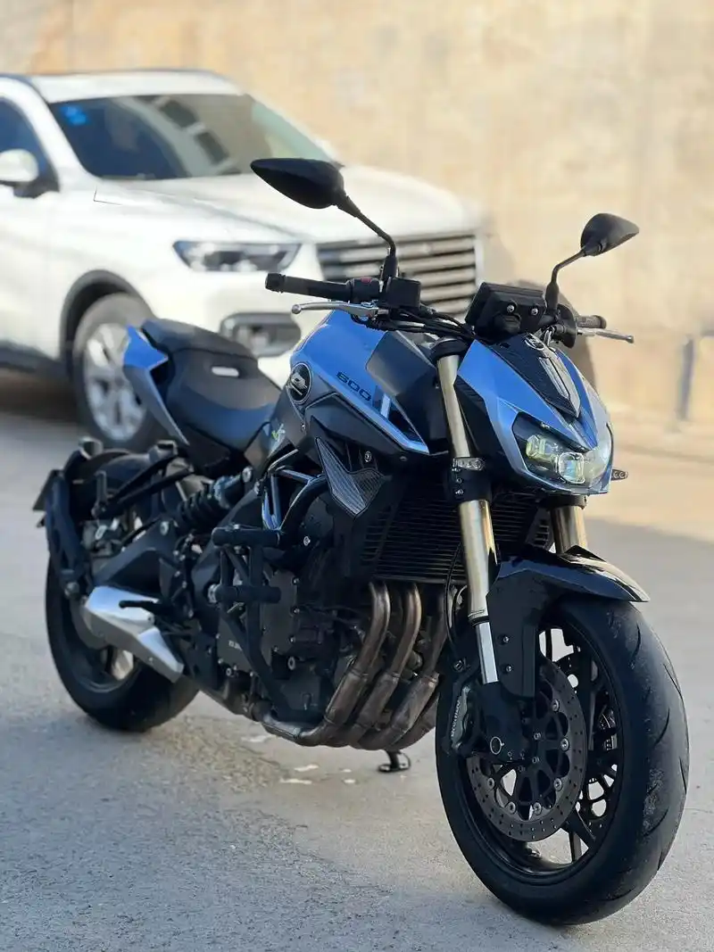 贝纳利追600.20年 钱江贝纳利追600 高配 马祖奇避震 - 抖音