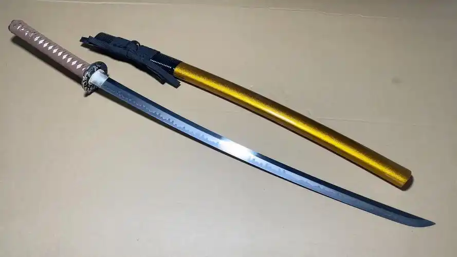 覆土烧刃研磨鎏金装真鱼皮武士刀打刀波流长刀