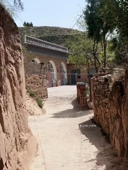 黄土高坡干净的窑洞小院,让你忘掉烦恼净化心灵的地方