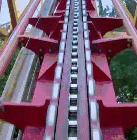 长隆星项目垂直过山车为什么要在80米高空停止