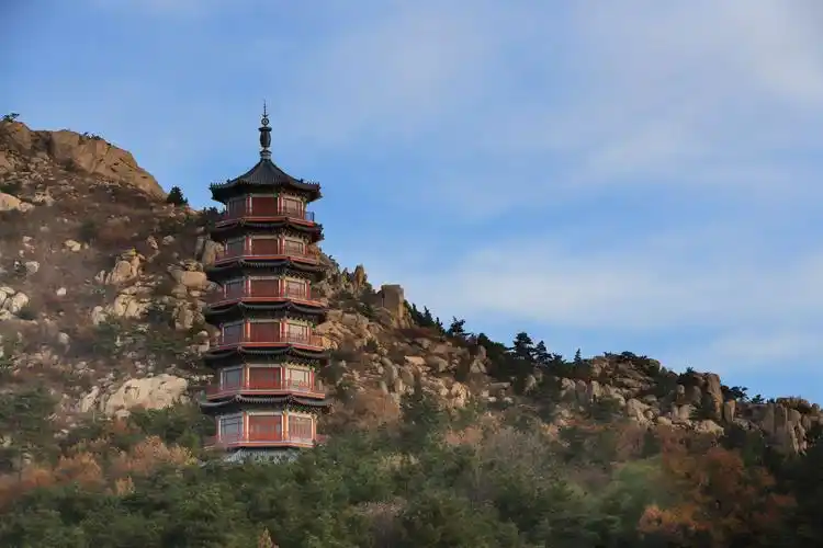 七律·赤山秋色              文/lovelife(山东荣成